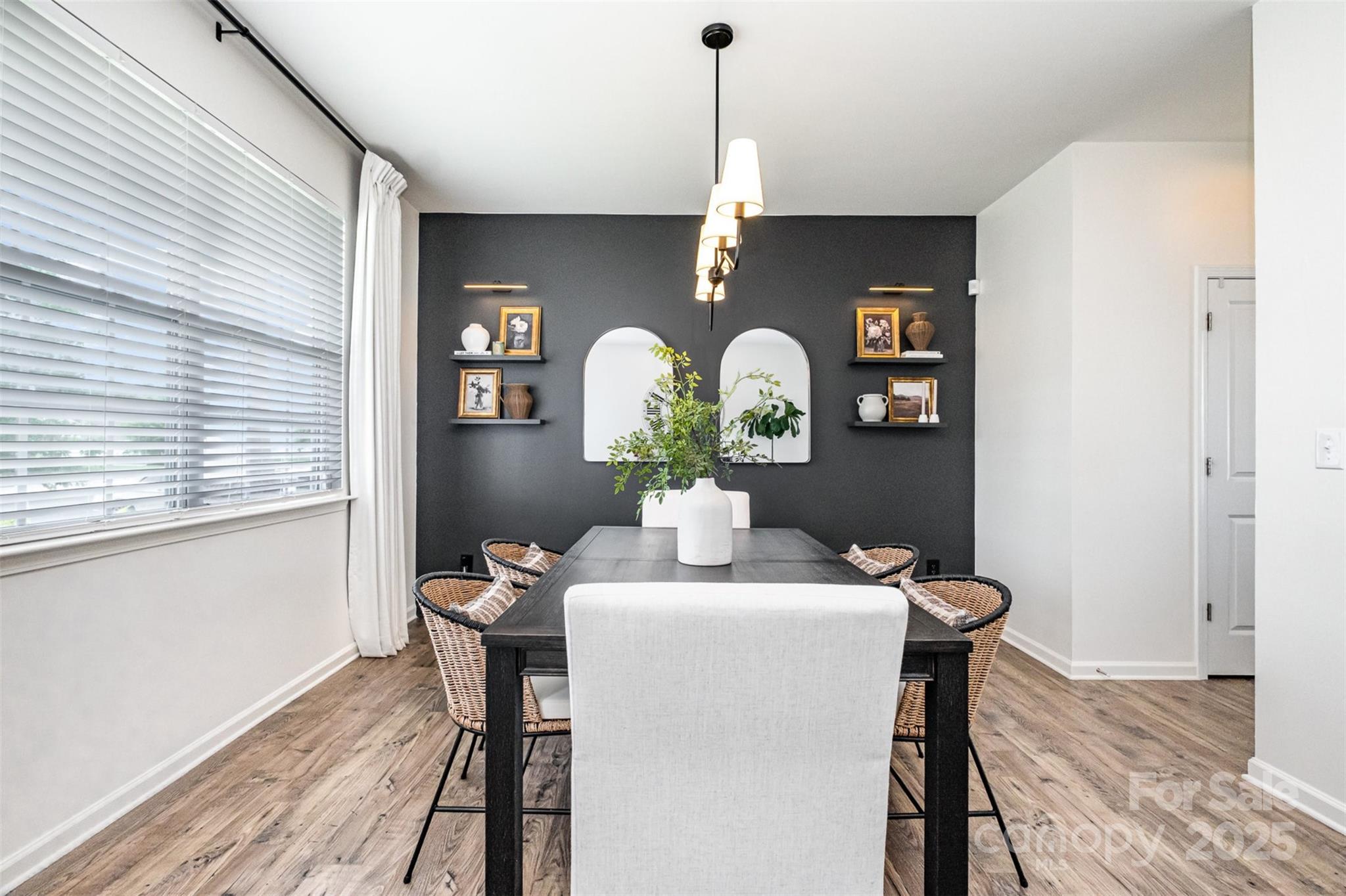 1624 Savory Lane