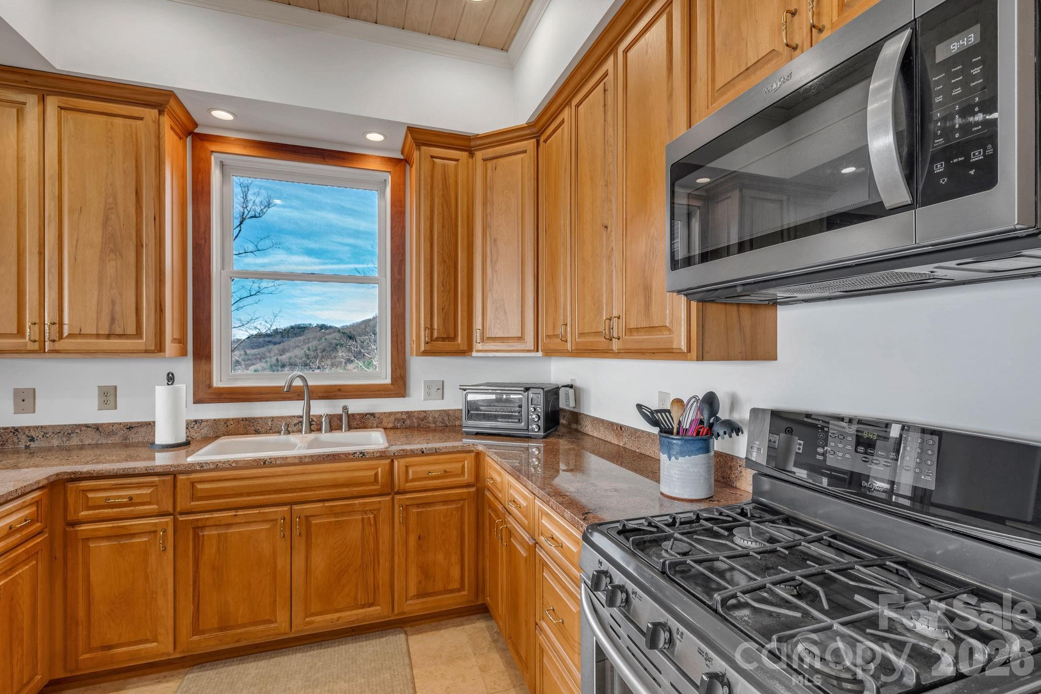 Thunder Ridge - Residential