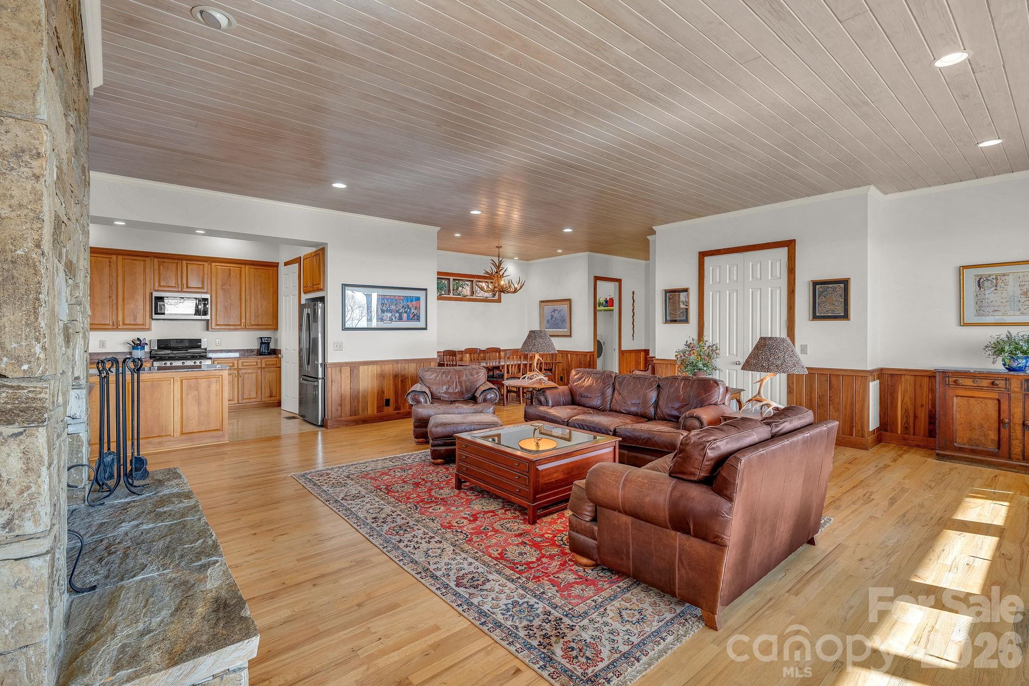 Thunder Ridge - Residential