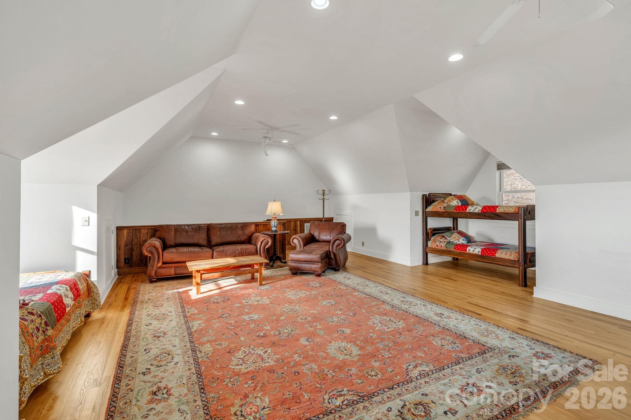 Thunder Ridge - Residential