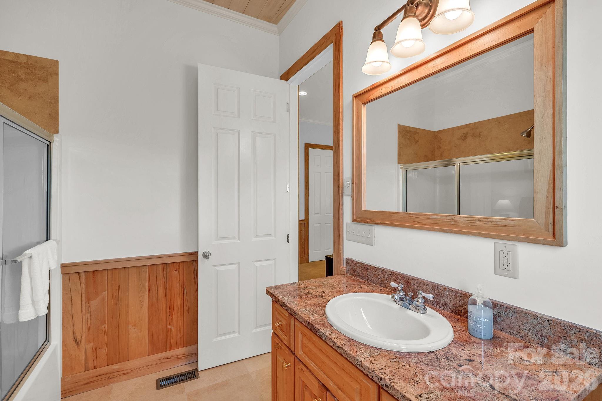 Thunder Ridge - Residential