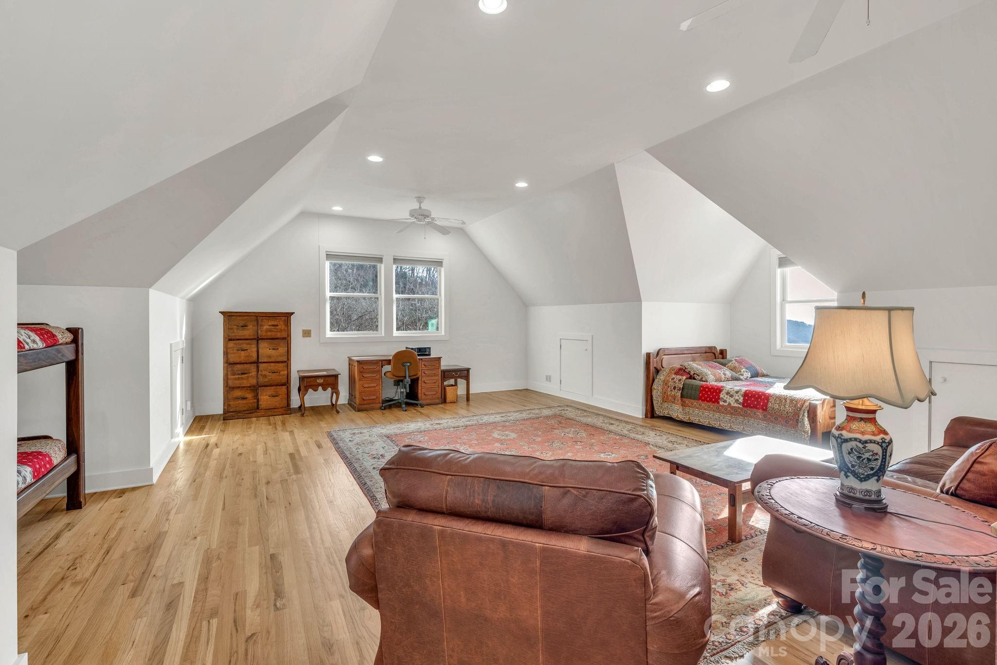 Thunder Ridge - Residential