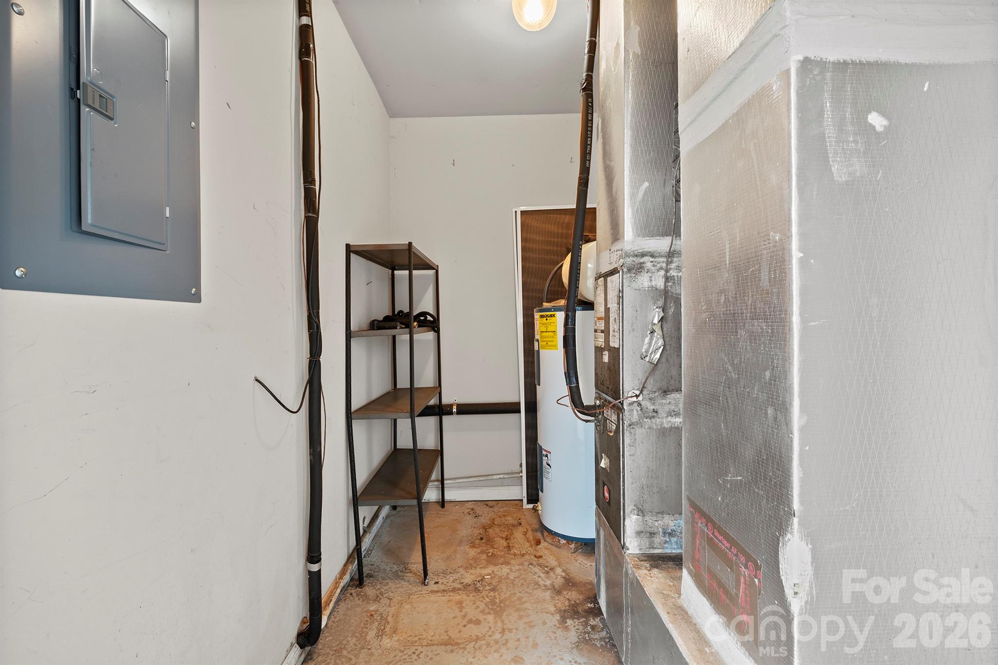 Conover Manor - Residential