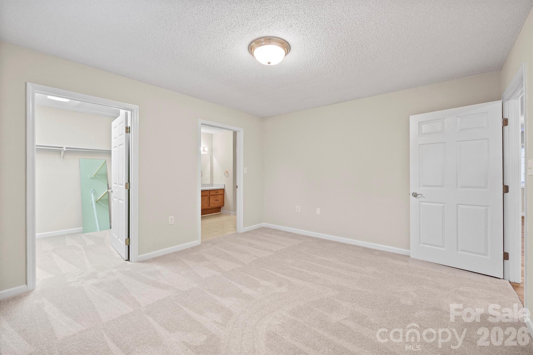 Conover Manor - Residential