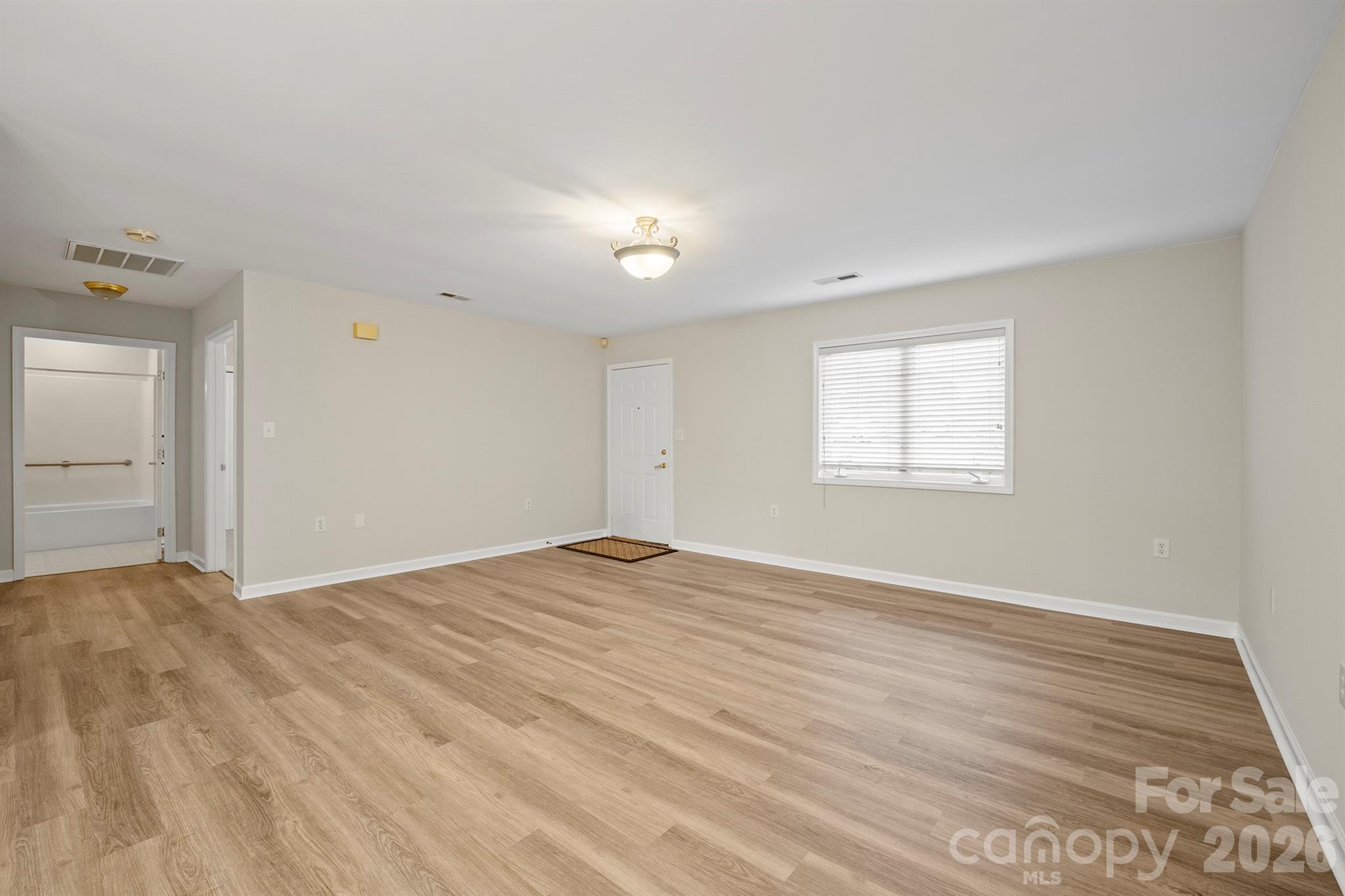 Conover Manor - Residential