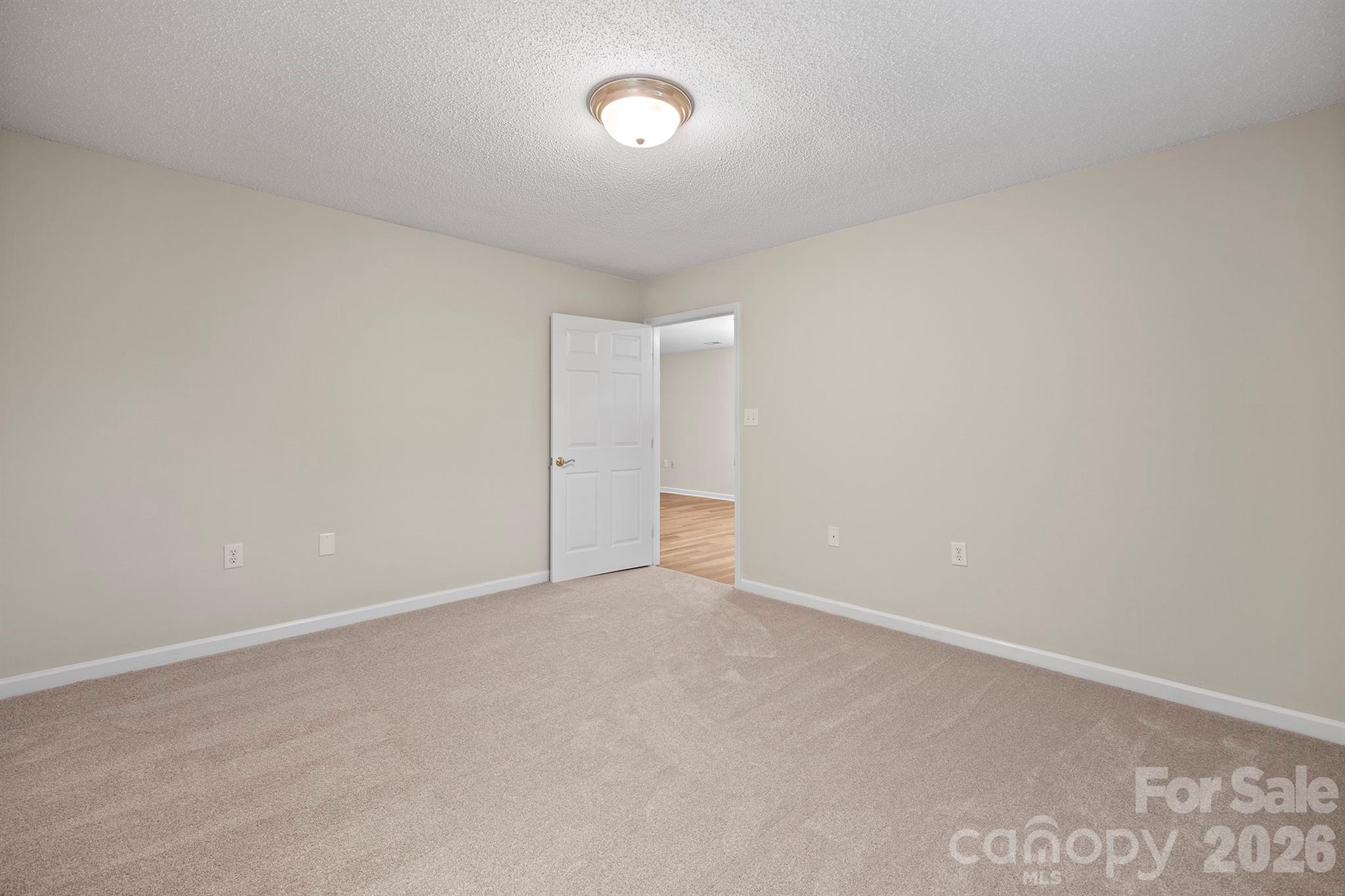 Conover Manor - Residential