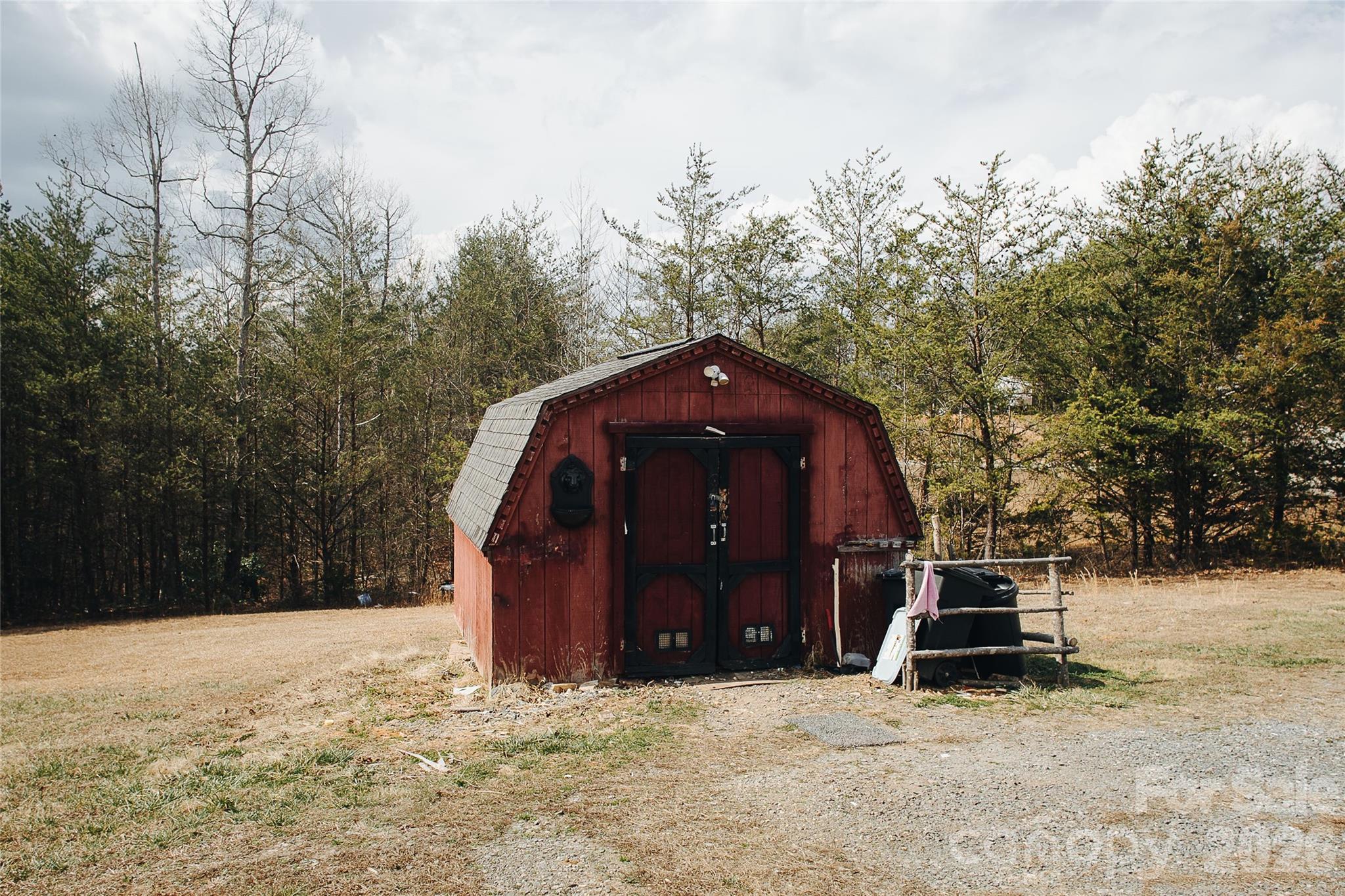 Ridge Walk - Residential