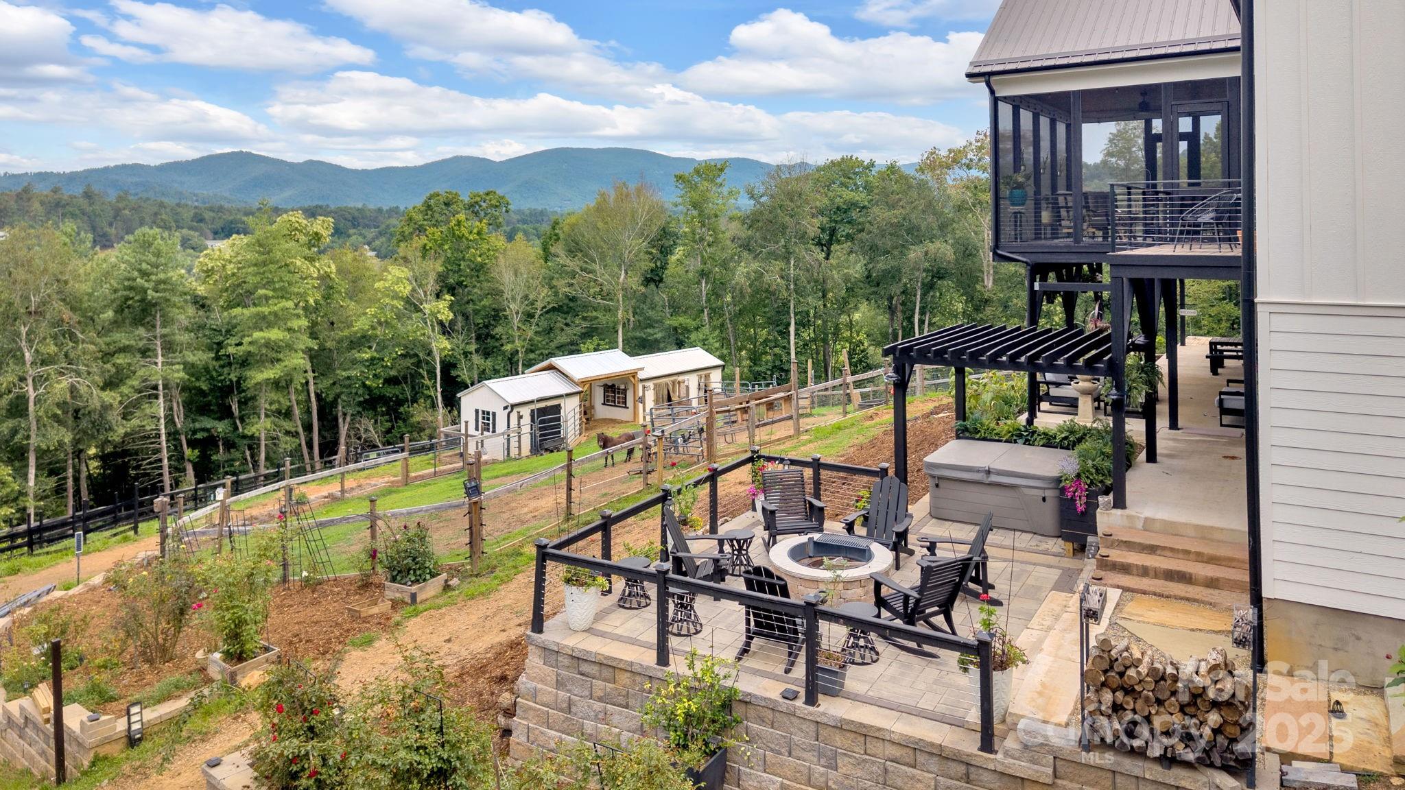 23 Windy Ridge