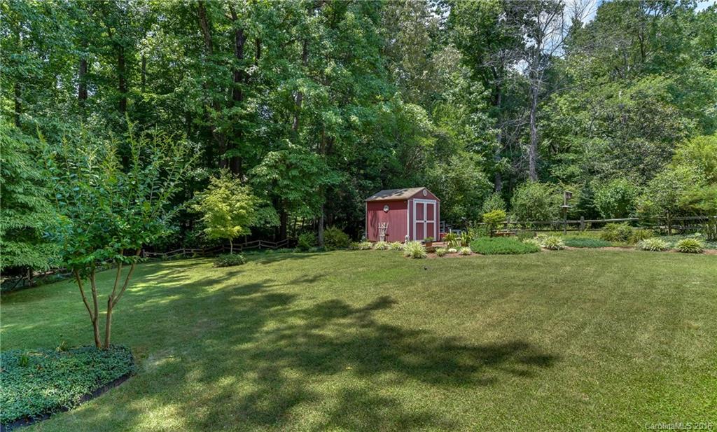 Poppy Slopes - Residential