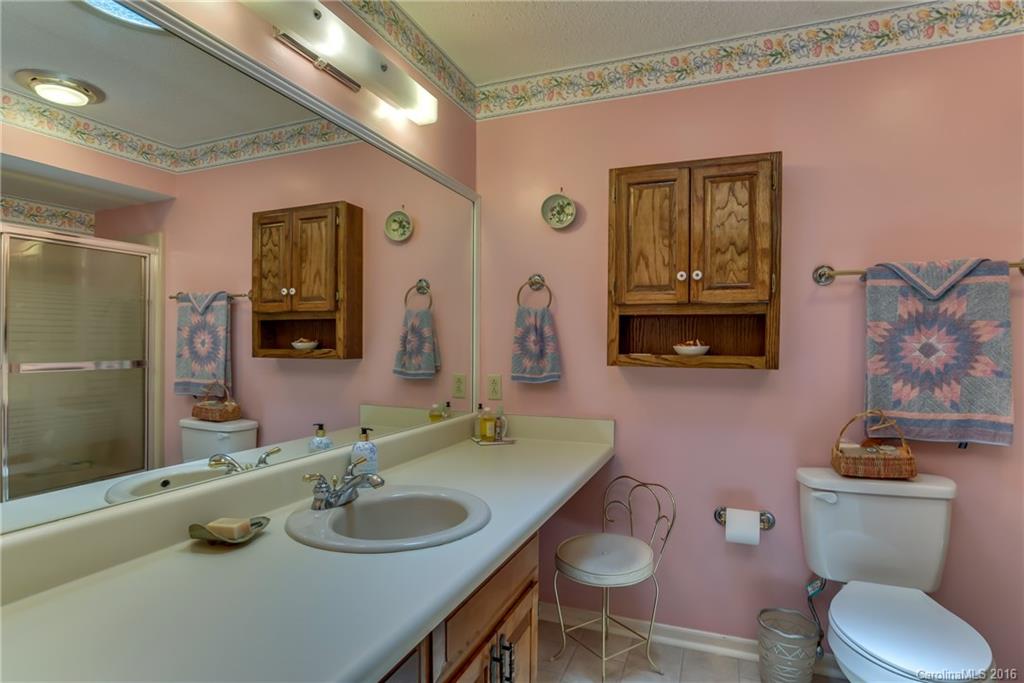 Poppy Slopes - Residential