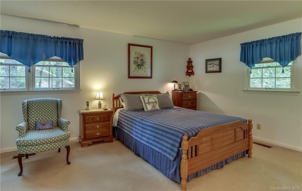 Poppy Slopes - Residential