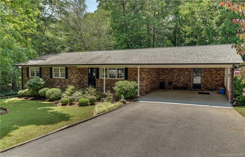 Poppy Slopes - Residential