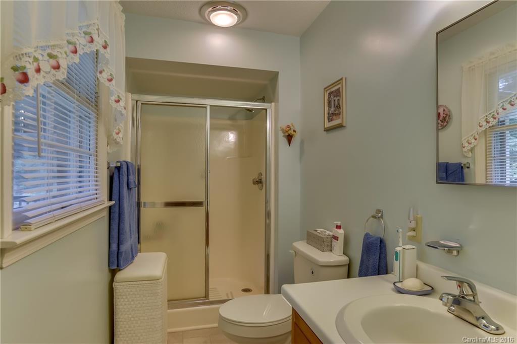 Poppy Slopes - Residential