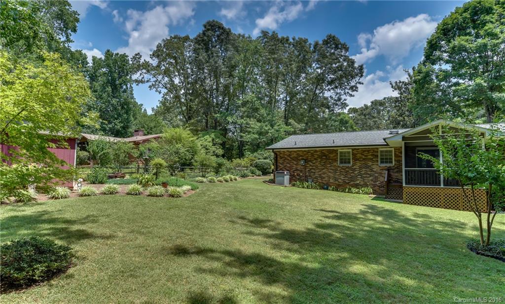 Poppy Slopes - Residential