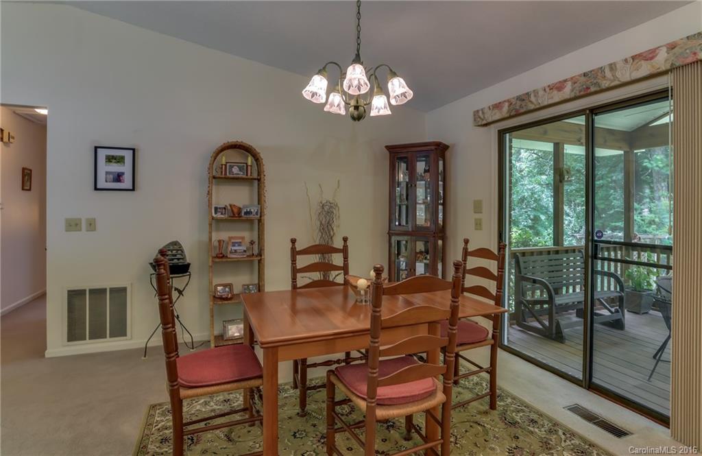 Poppy Slopes - Residential