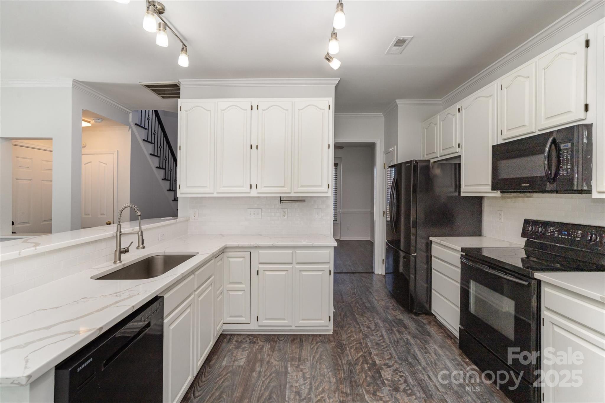 Brookstone Village - Residential