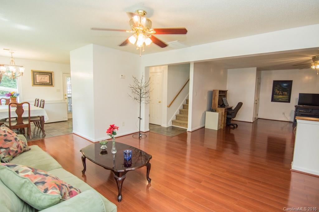 Rolling Hills - Residential