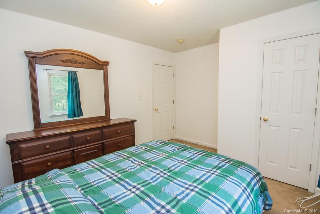 Rolling Hills - Residential