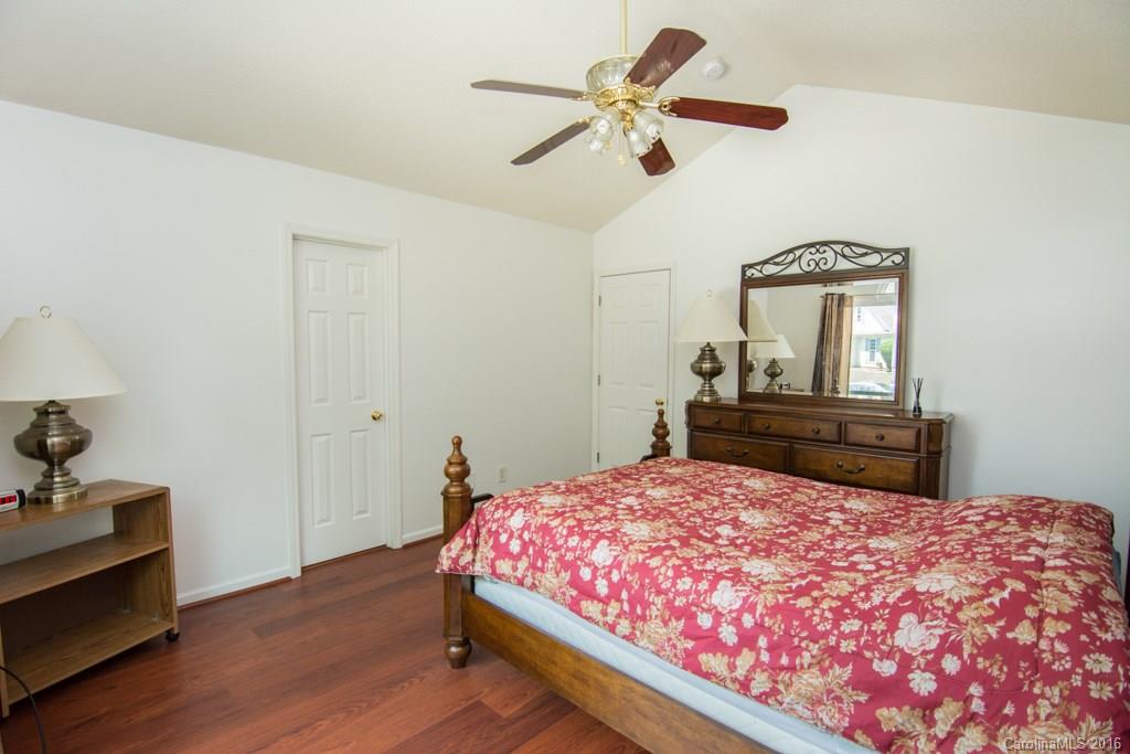 Rolling Hills - Residential