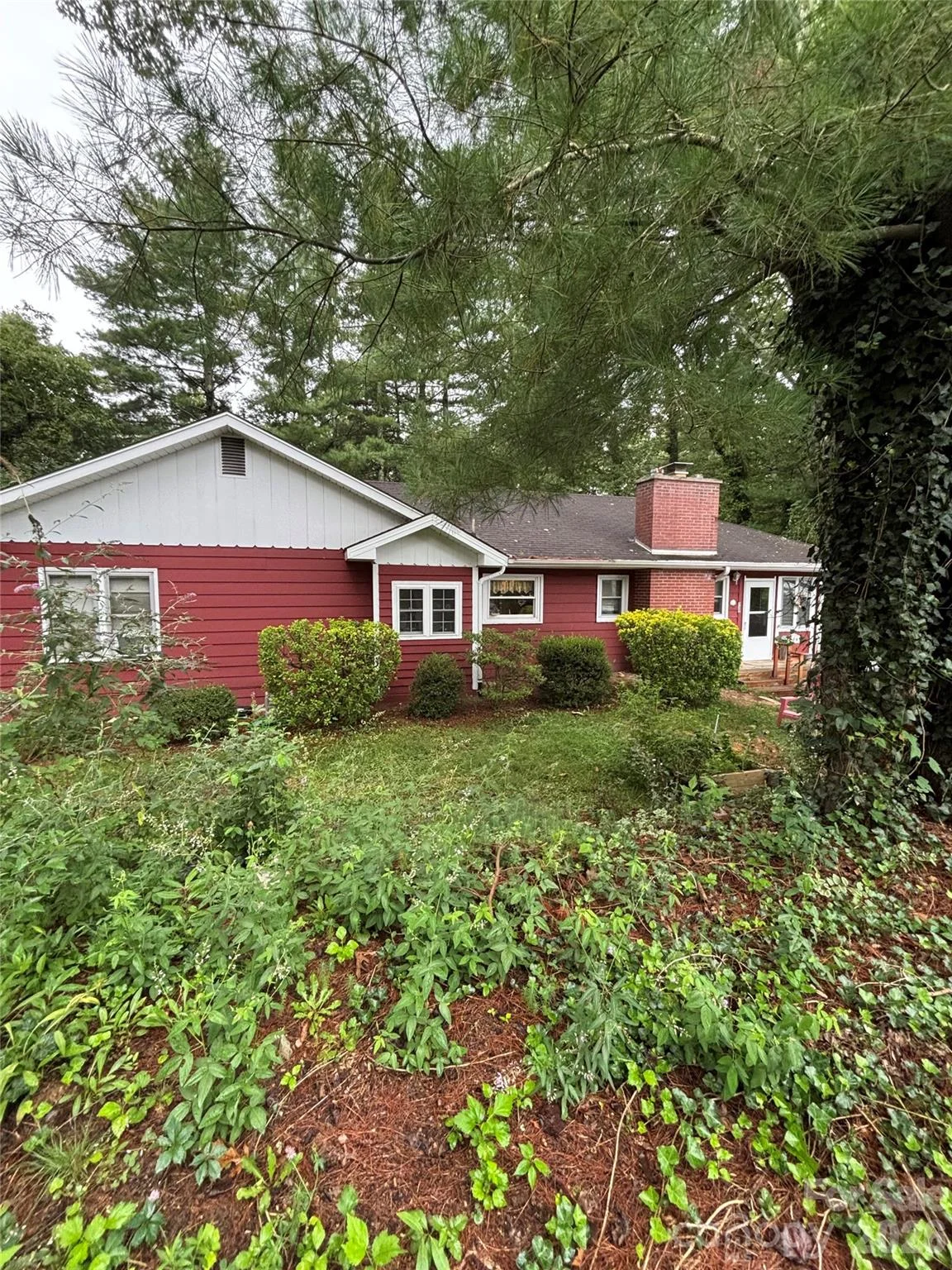 529 Alta Vista Drive, Hendersonville, NC, 28791