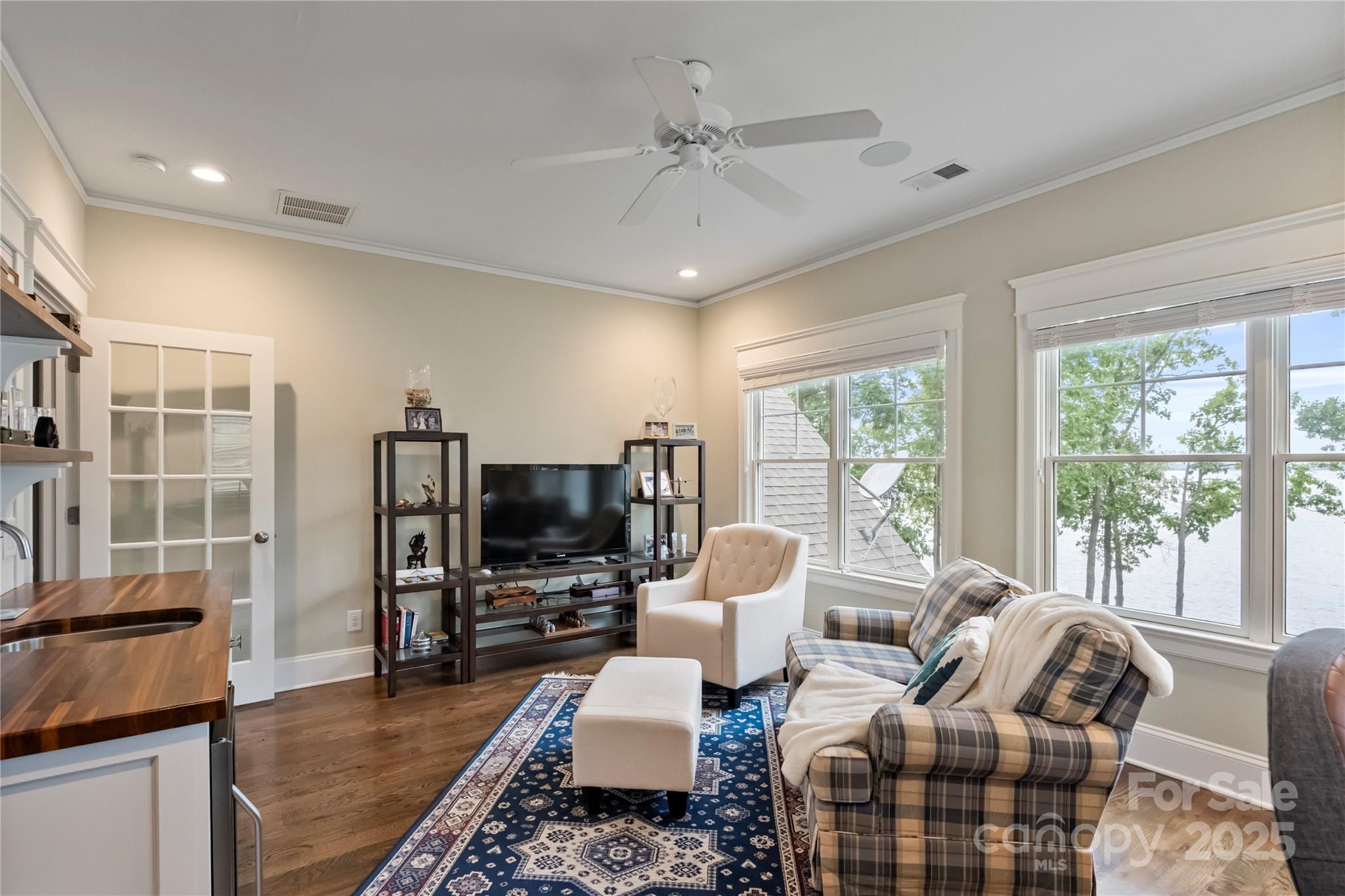 Pointe Regatta - Residential