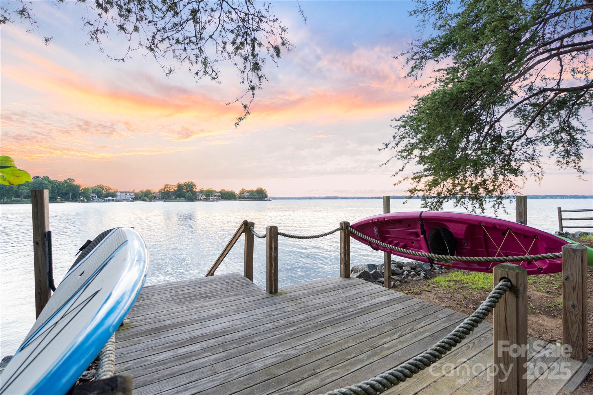 Pointe Regatta - Residential