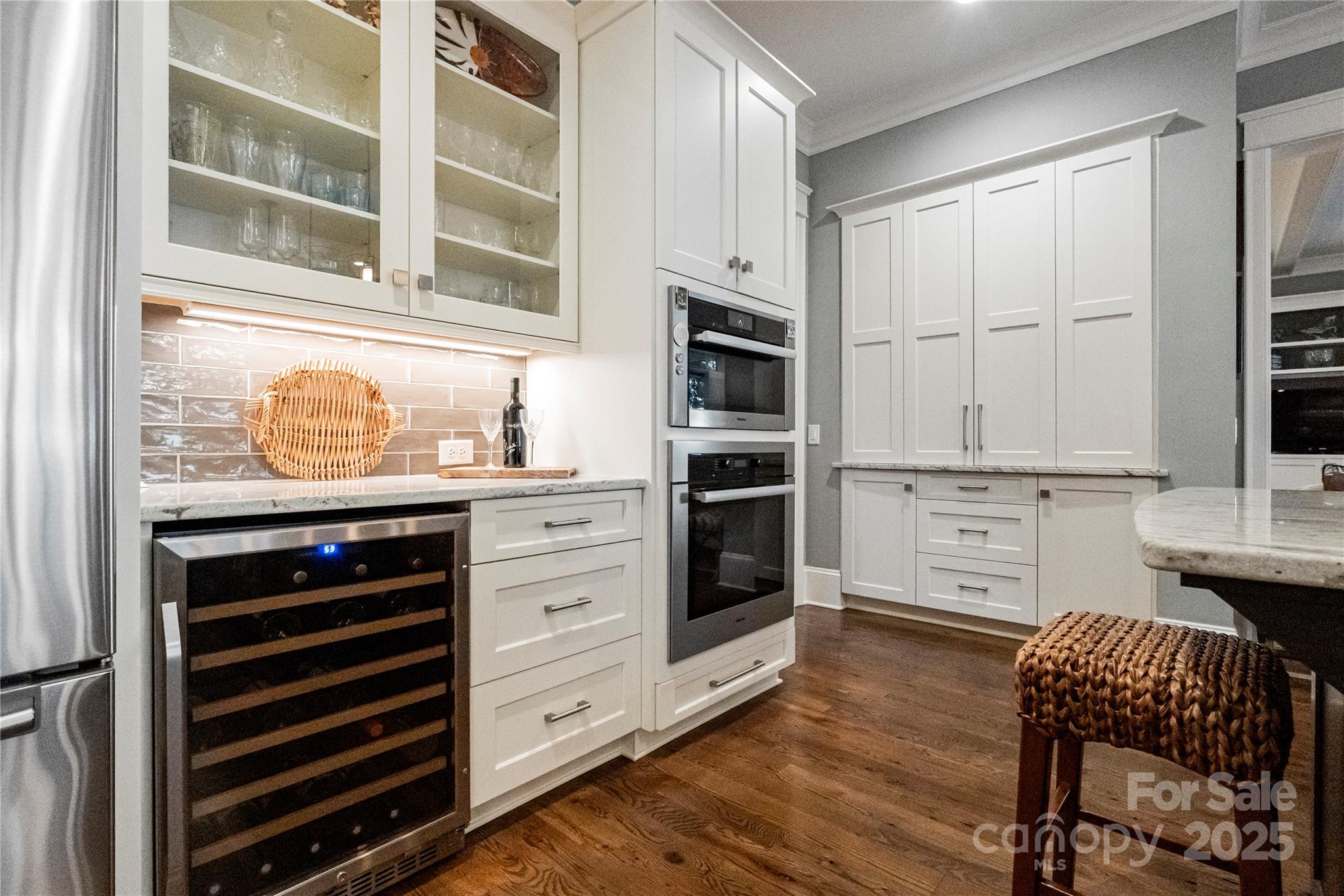 Pointe Regatta - Residential