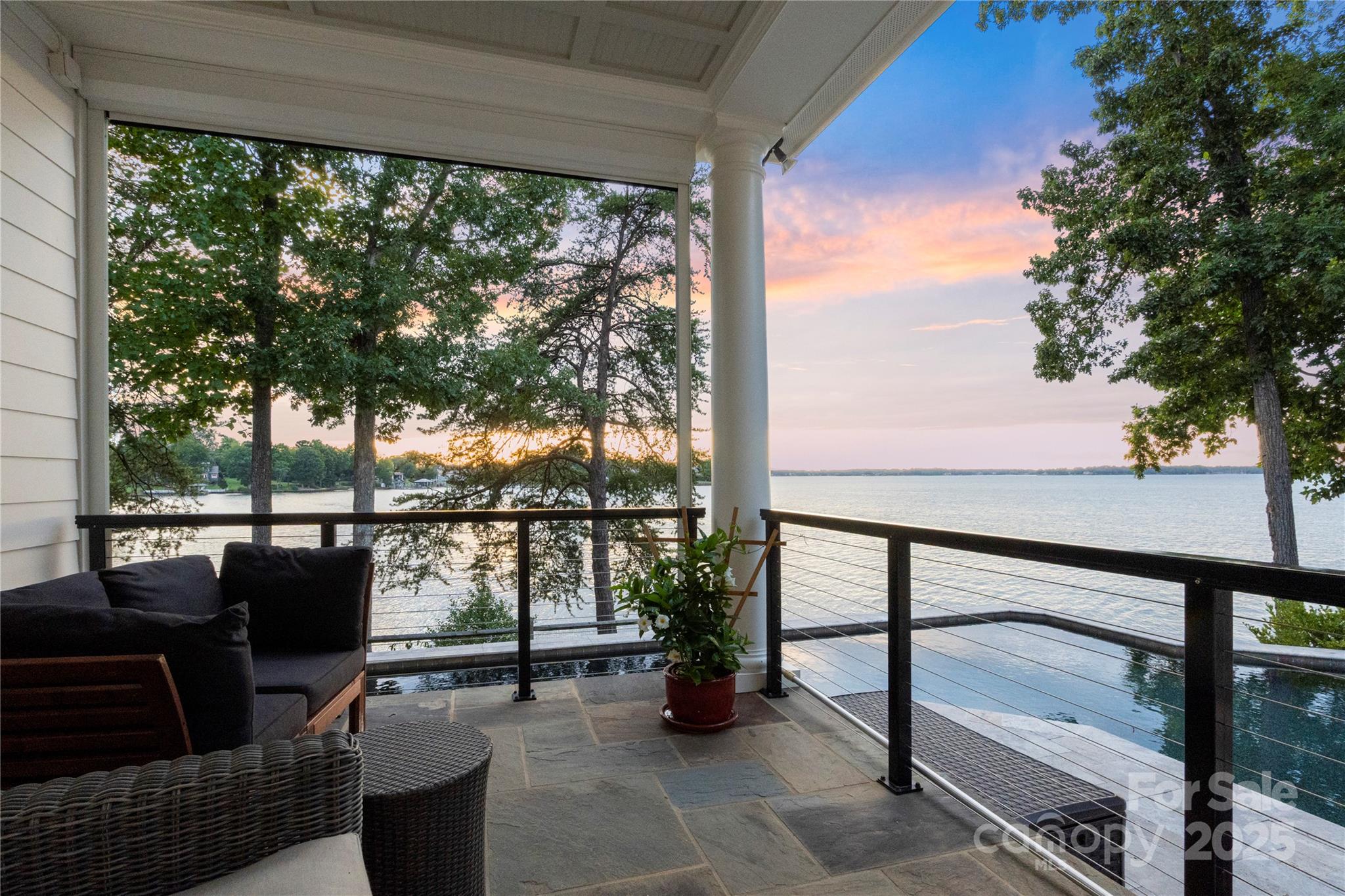 Pointe Regatta - Residential