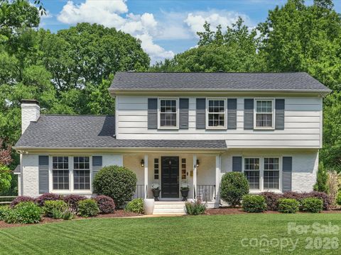 Photo of 3731 Ashton Drive, Charlotte, NC 28210 (MLS # 4391507)
