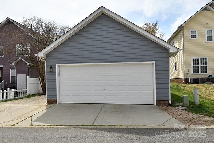 Water Oak - Residential Lease