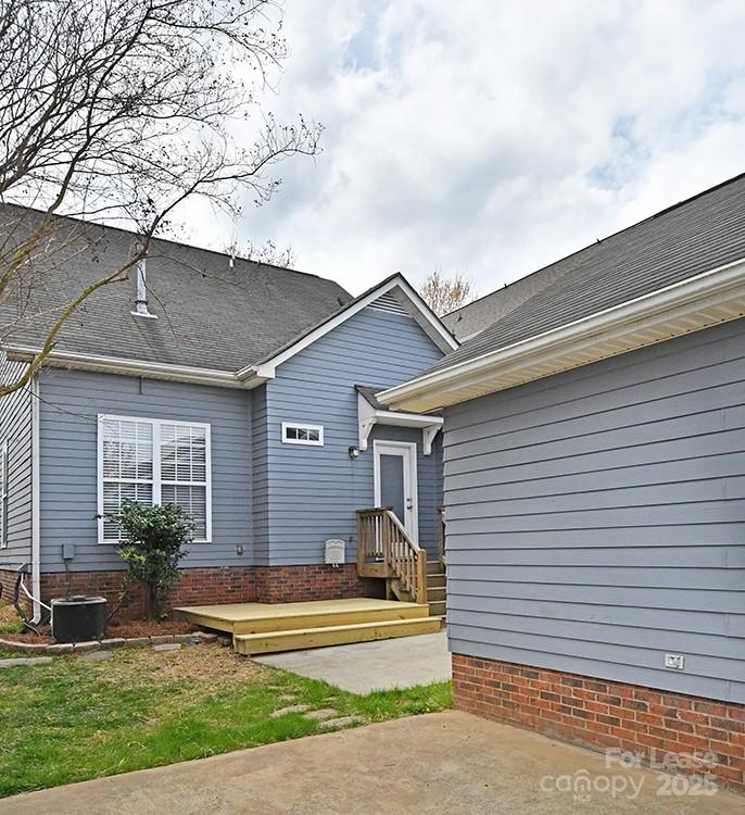 Water Oak - Residential Lease