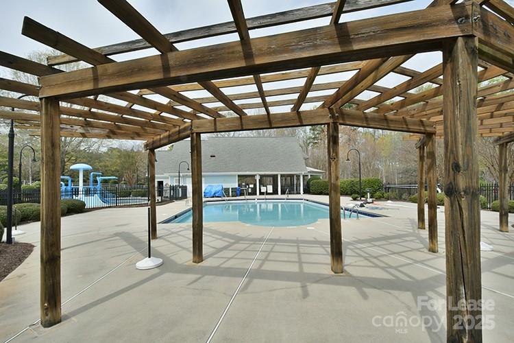 Water Oak - Residential Lease