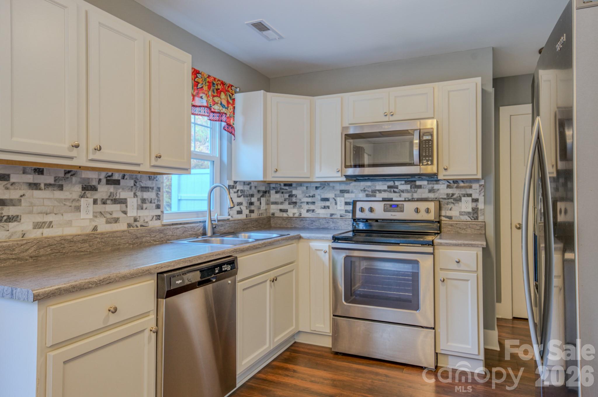 Liberty Oaks - Residential