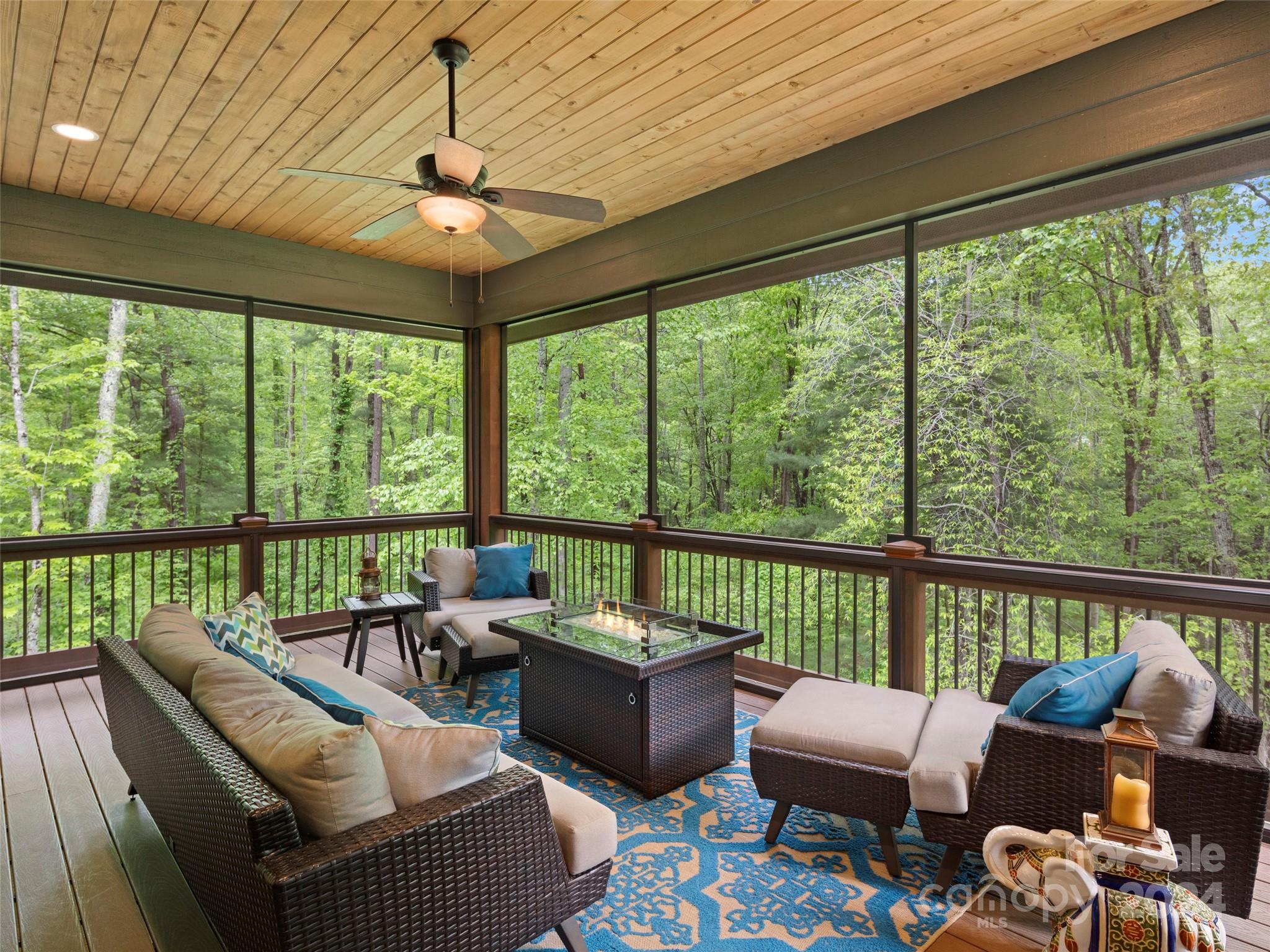 Poplar Ridge - Residential