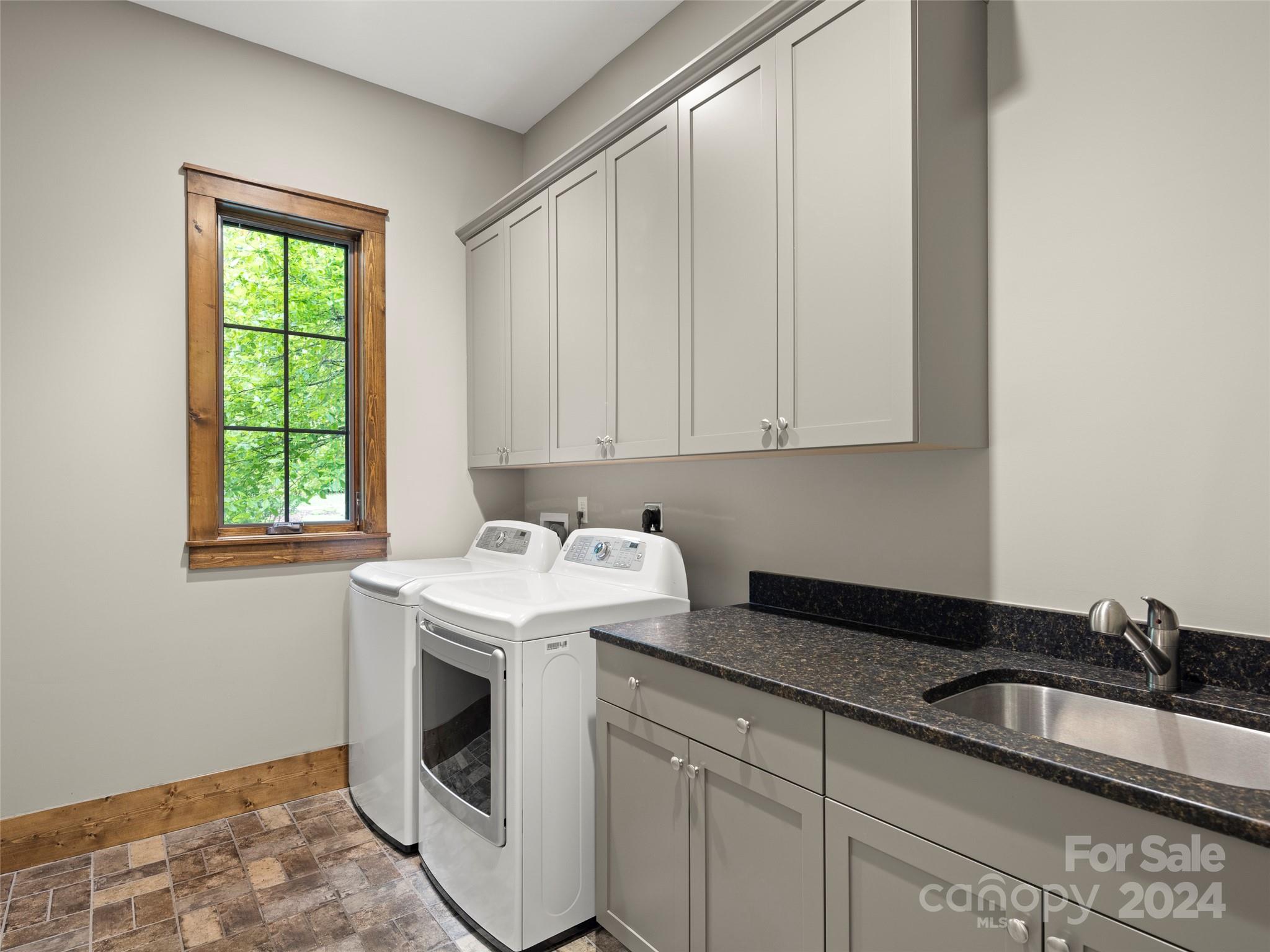 Poplar Ridge - Residential