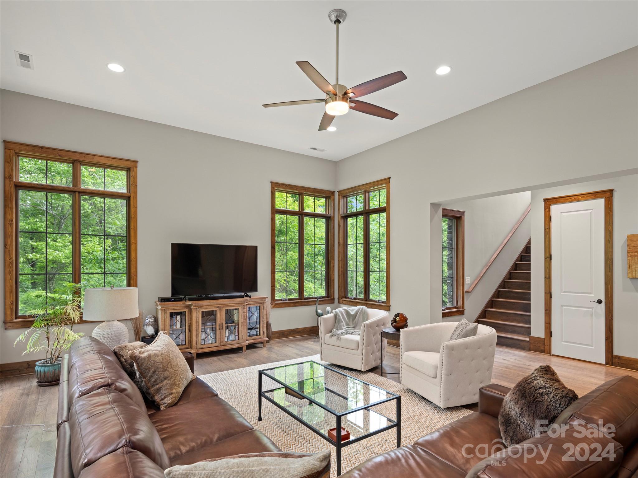 Poplar Ridge - Residential