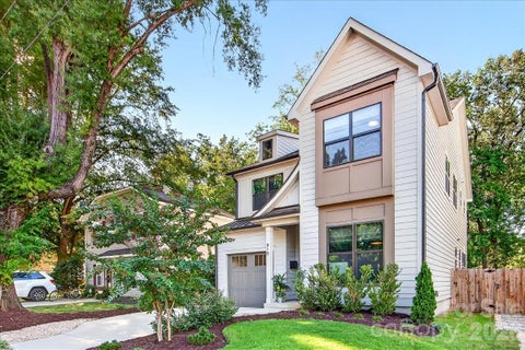 Photo of 816 State Street, Charlotte, NC 28208 (MLS # 4415417)