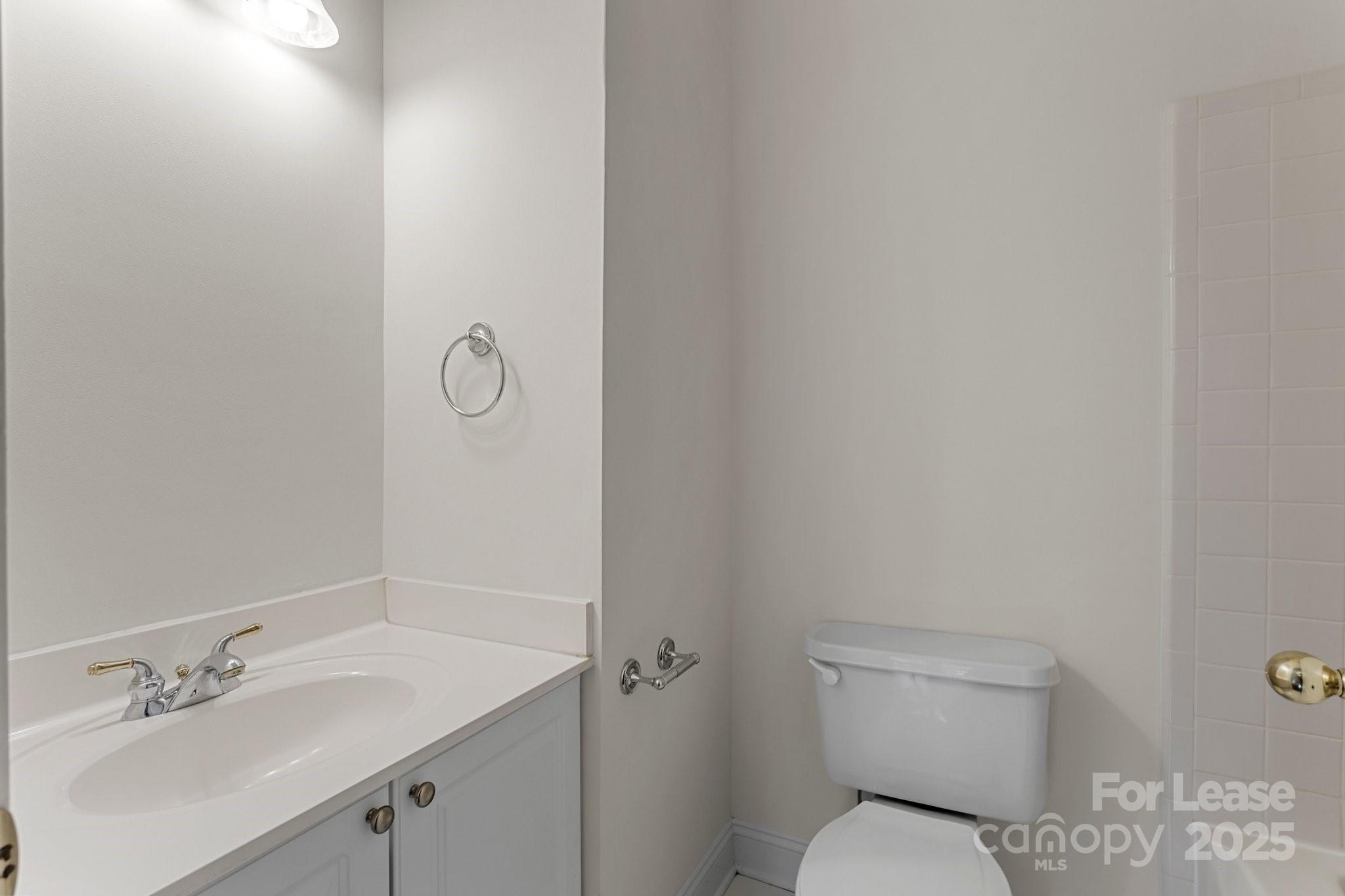 Myers Park - Residential Lease