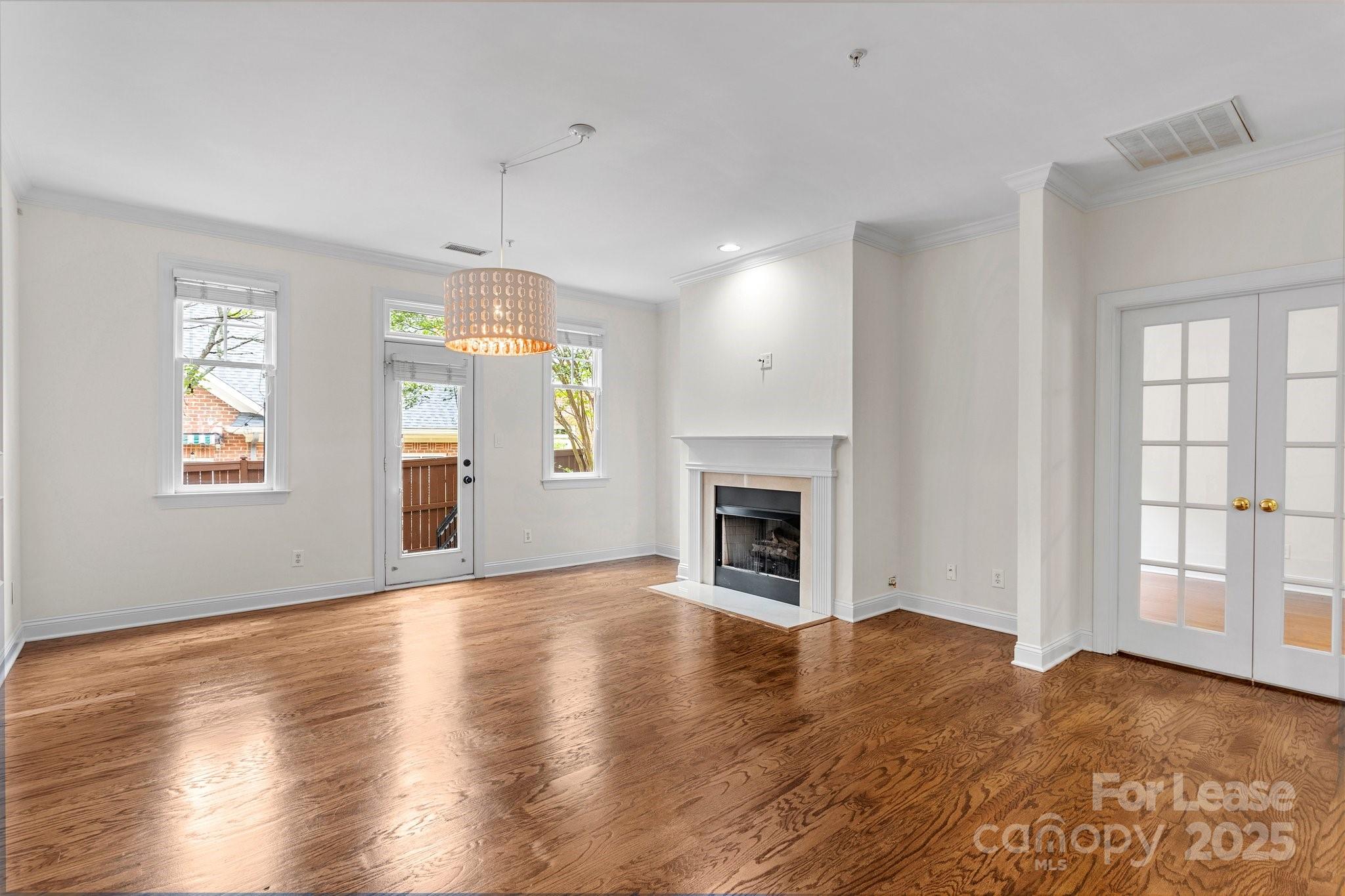 Myers Park - Residential Lease