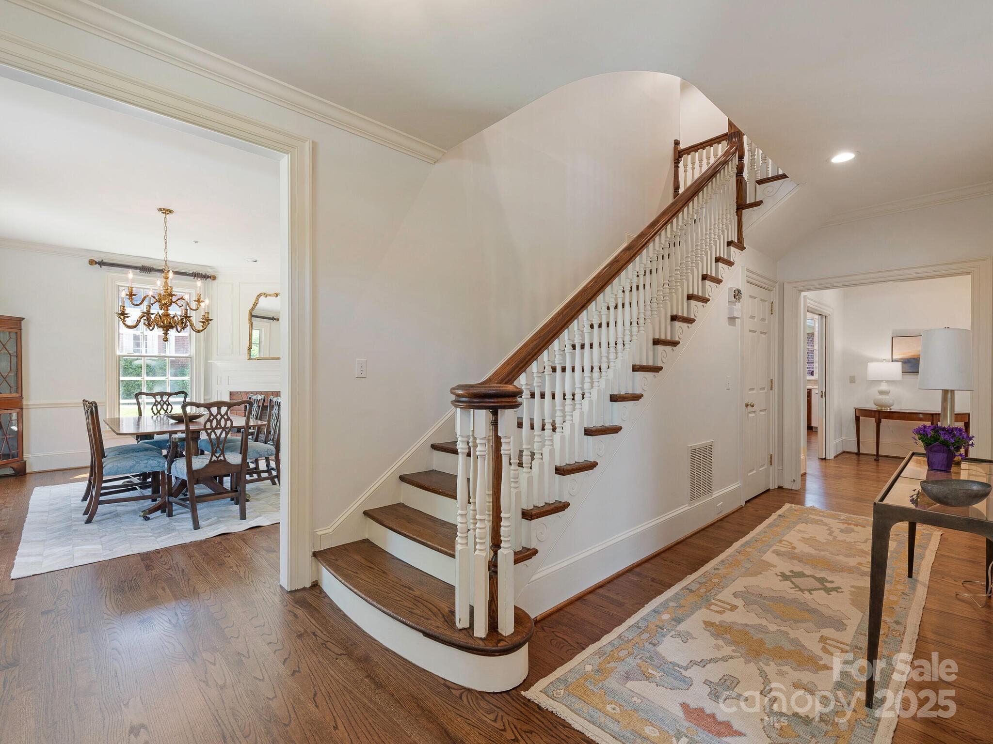 208 Huntley Place
