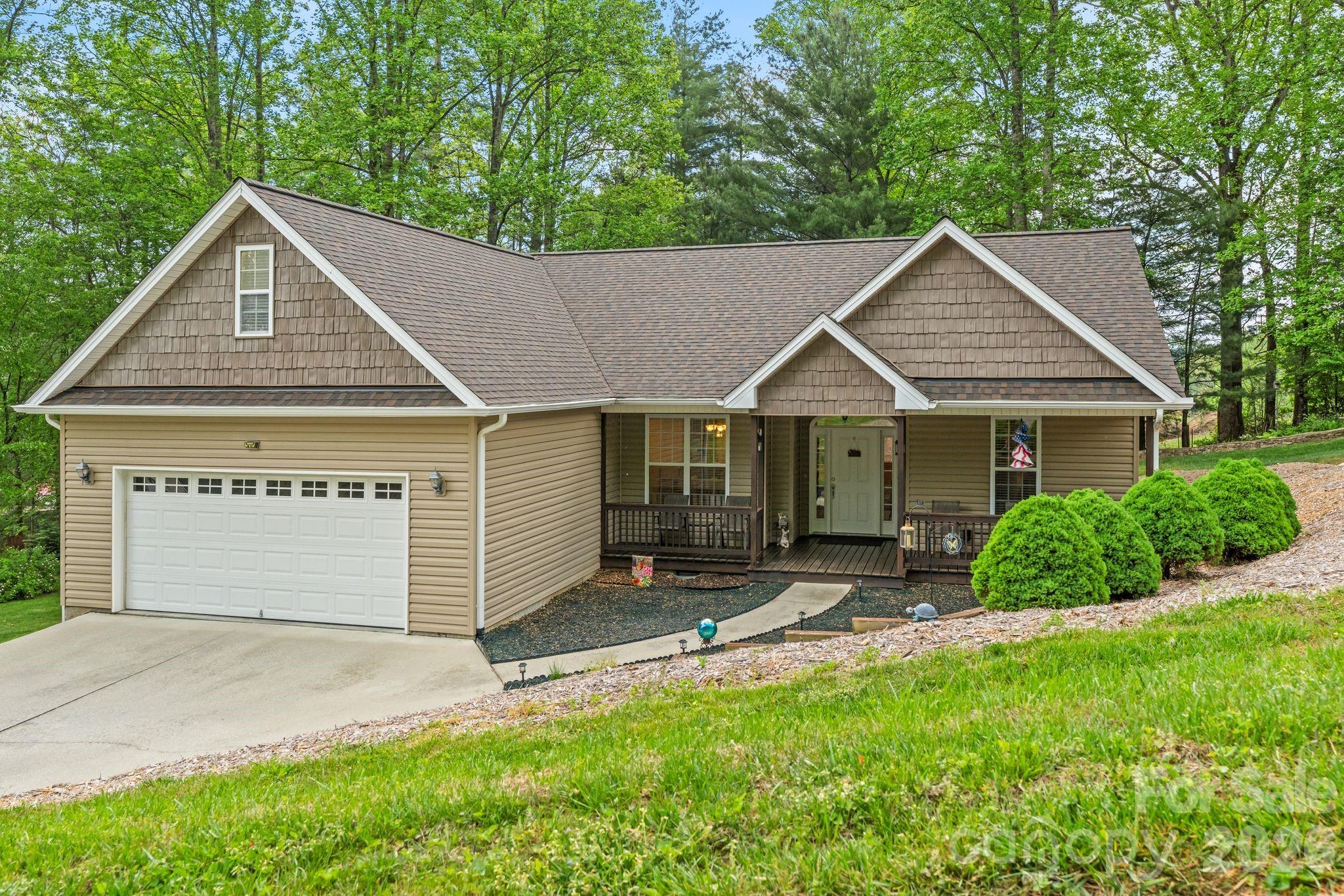 112 Chestnut Lane