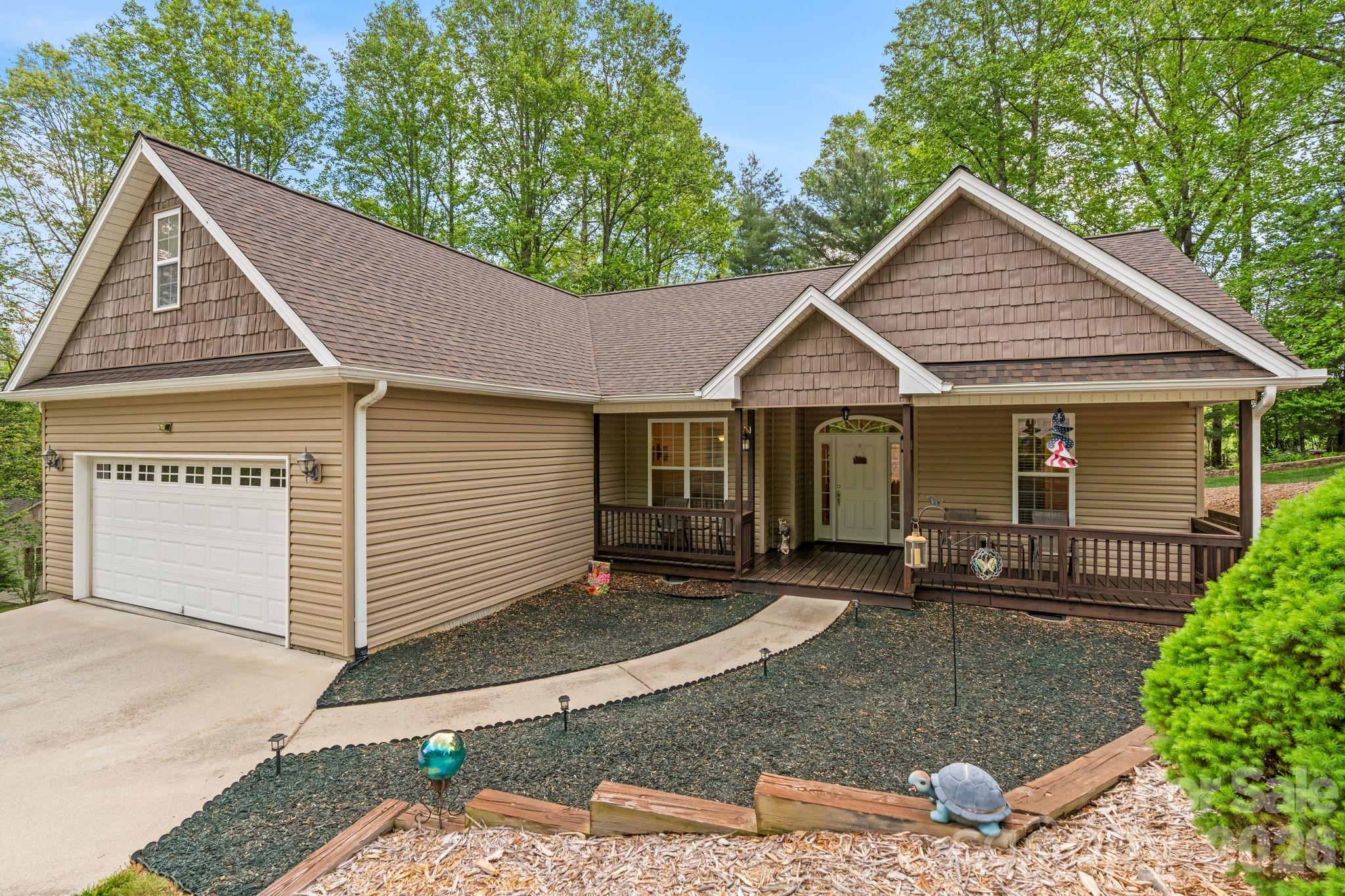 112 Chestnut Lane