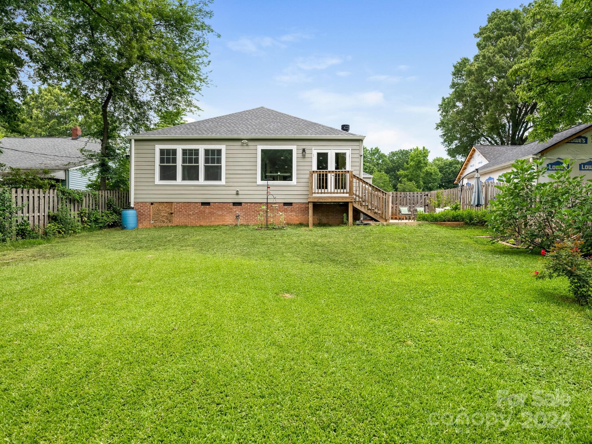 Plaza Acres - Residential