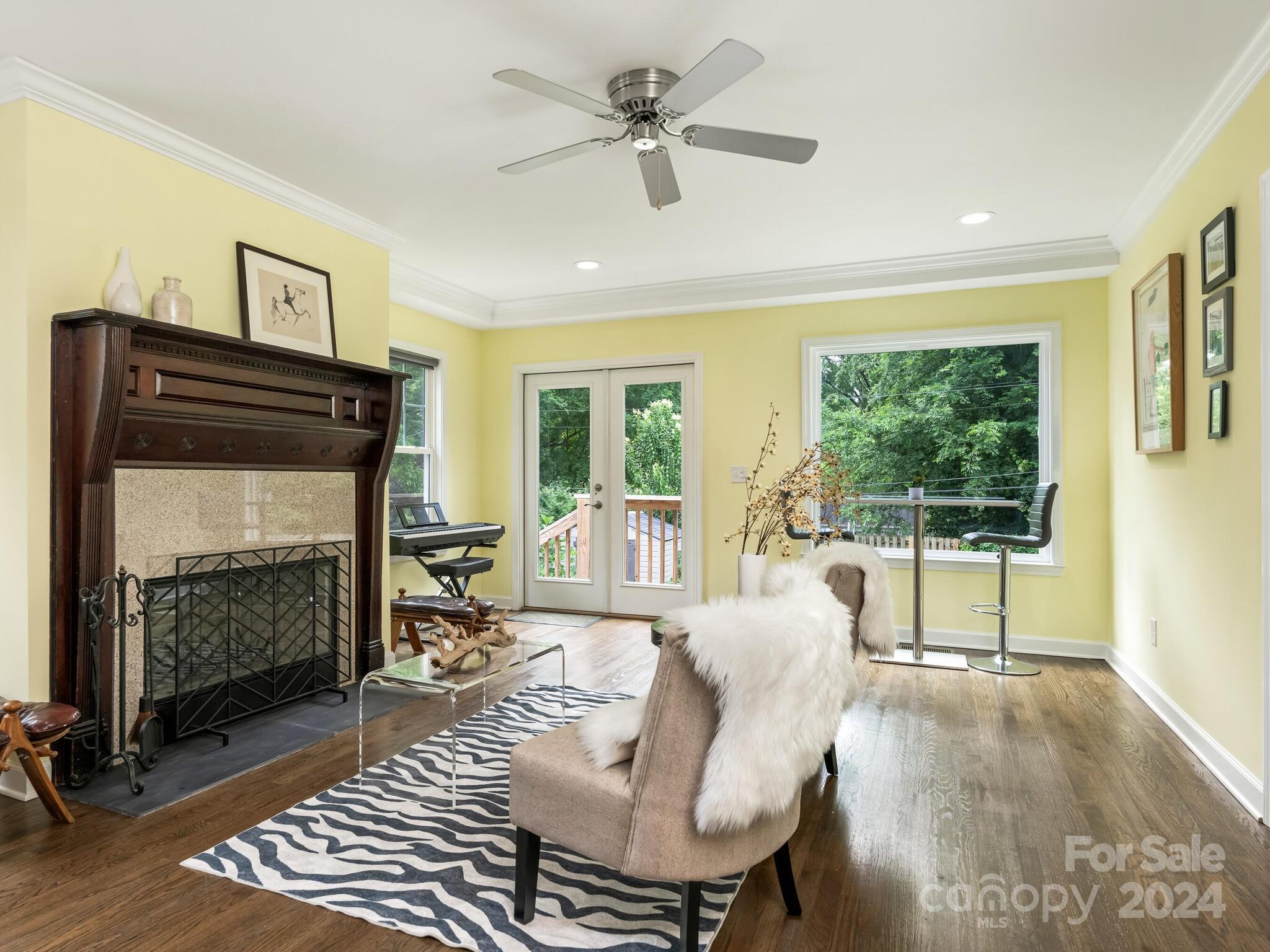 Plaza Acres - Residential
