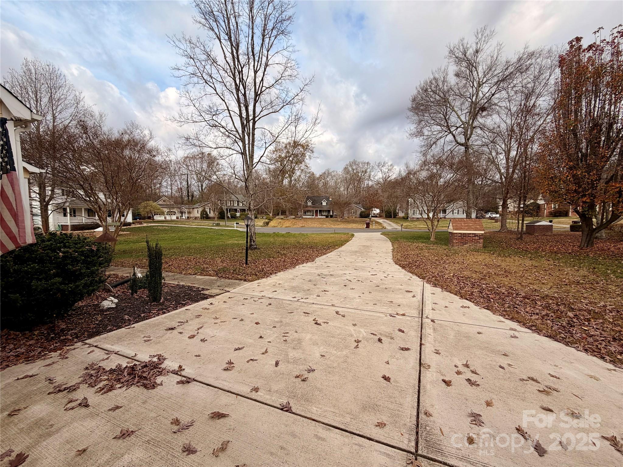 Willow Run - Residential