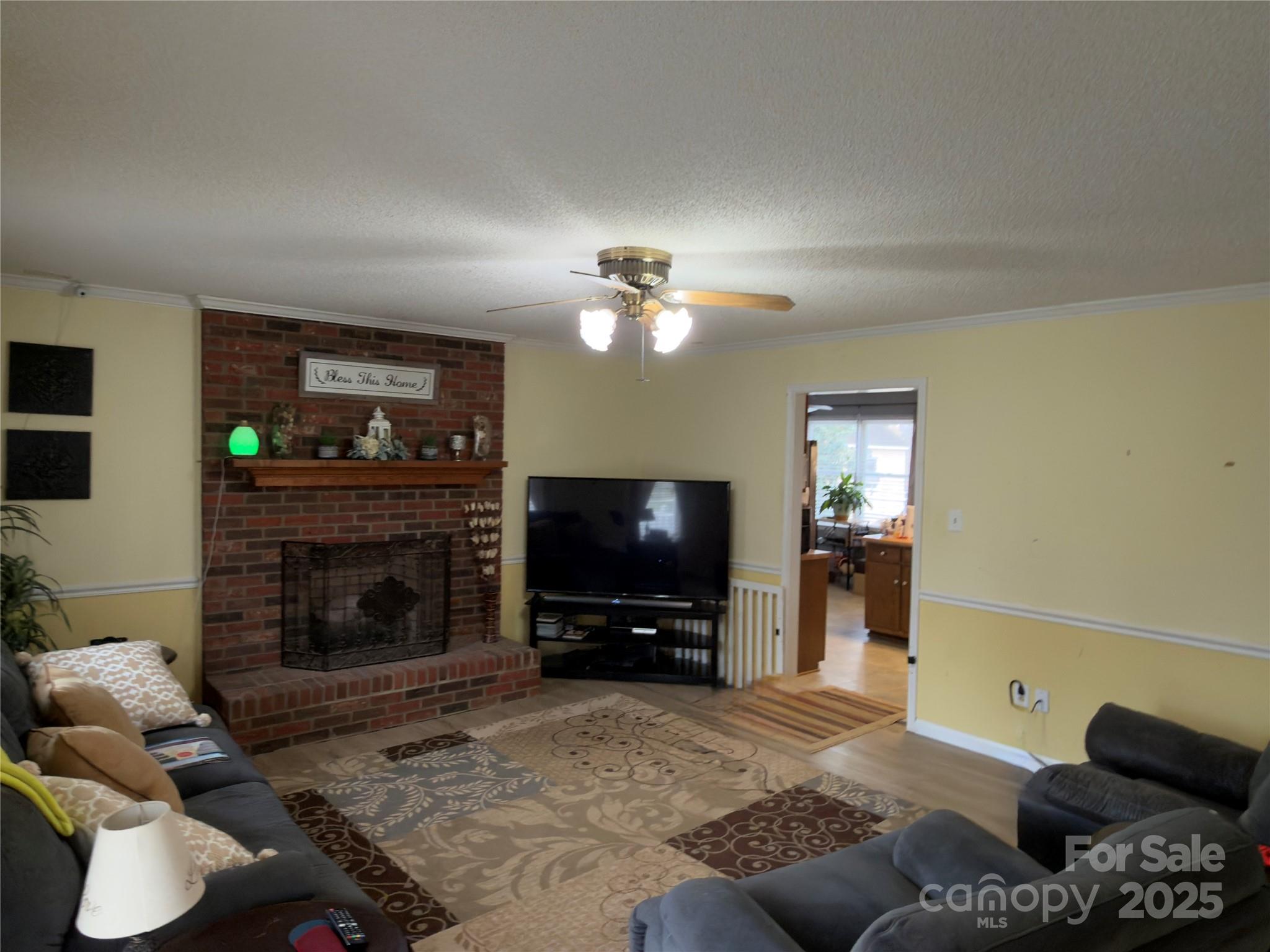 Willow Run - Residential