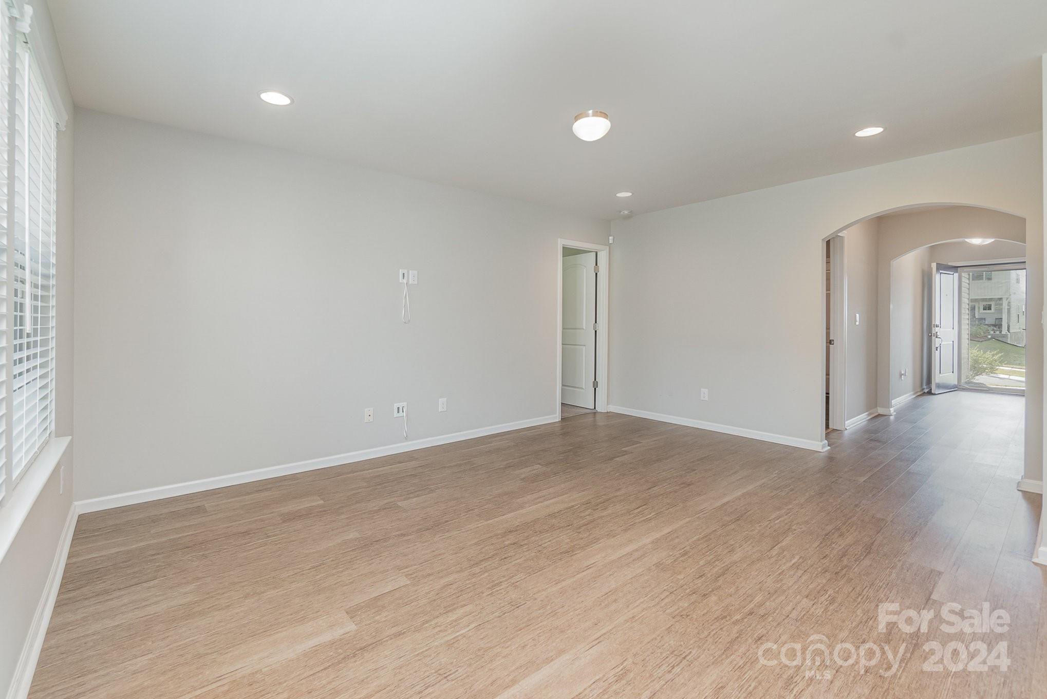 Upper Riverpointe - Residential