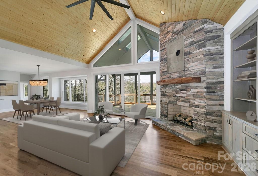 5039 Connestee Trail