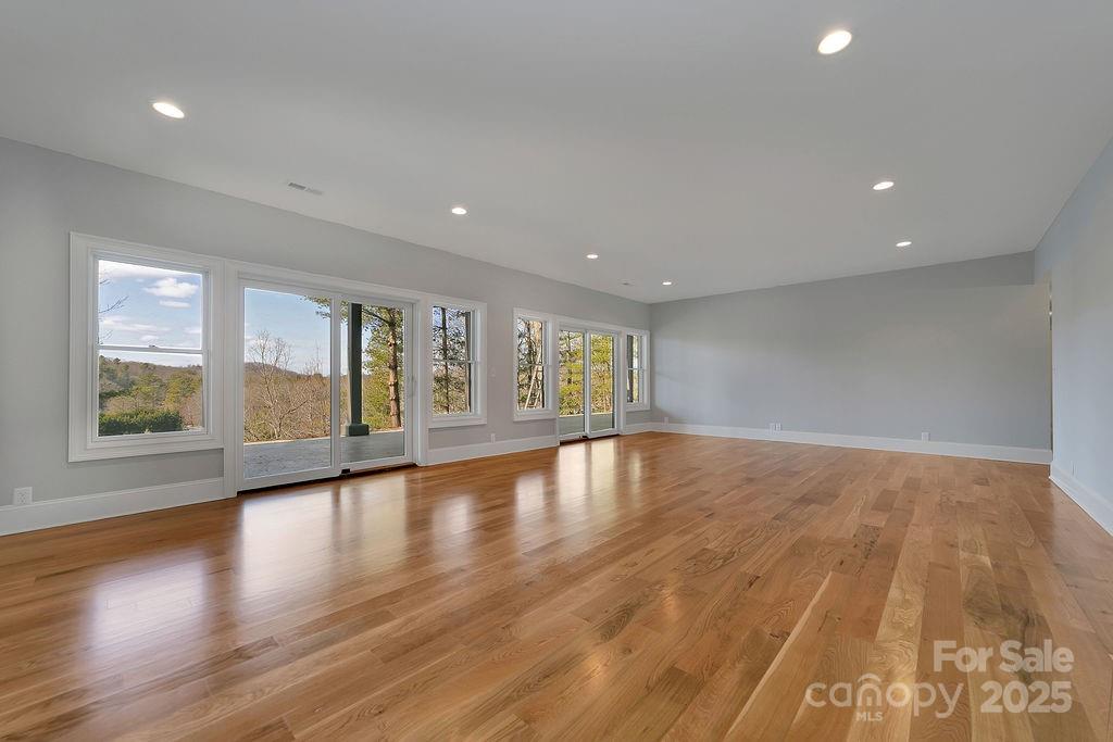 Connestee Falls - Residential