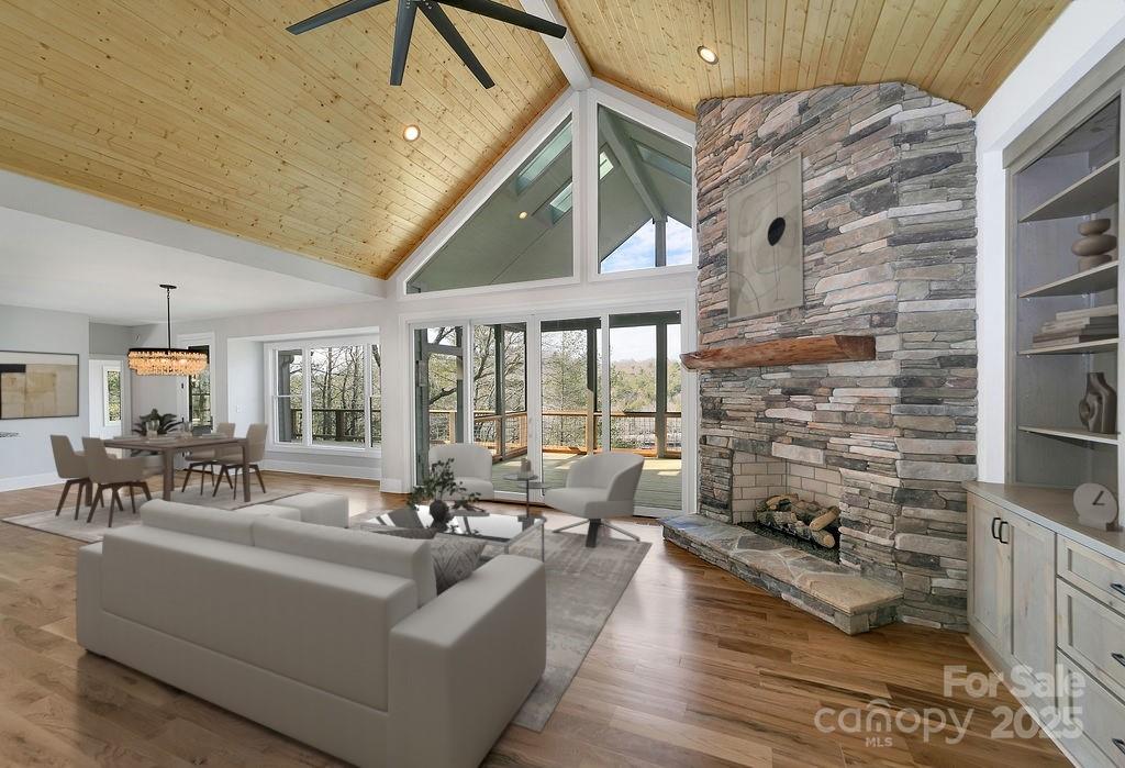 5039 Connestee Trail